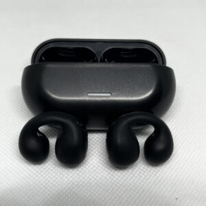 S06 Ear Clip – Clip abierto ultra‑ligero para sonido activo